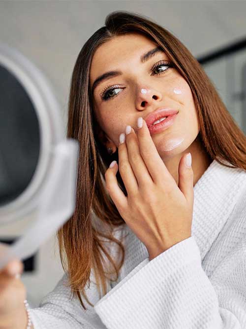 One of the best ways to manage acne breakouts is to establish a consistent skincare routine