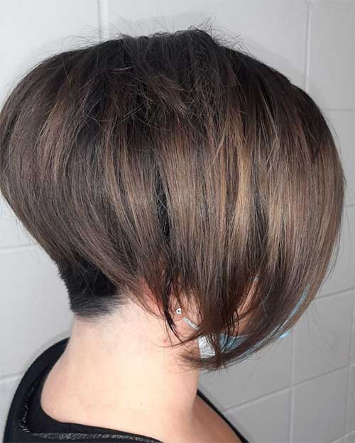 Inverted Textured Bob Haircut