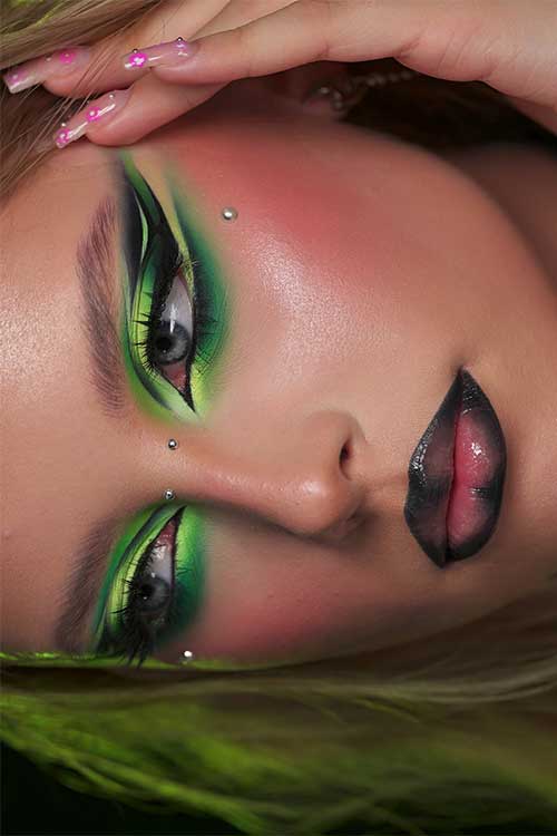 Stunning light and dark green eyeshadow with dark lip makeup look using DE'LANCI Green Eyeshadow Palette